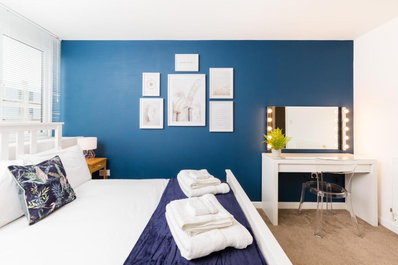 Modern Centre Nr Gunwharf Quays Apartment Portsmouth