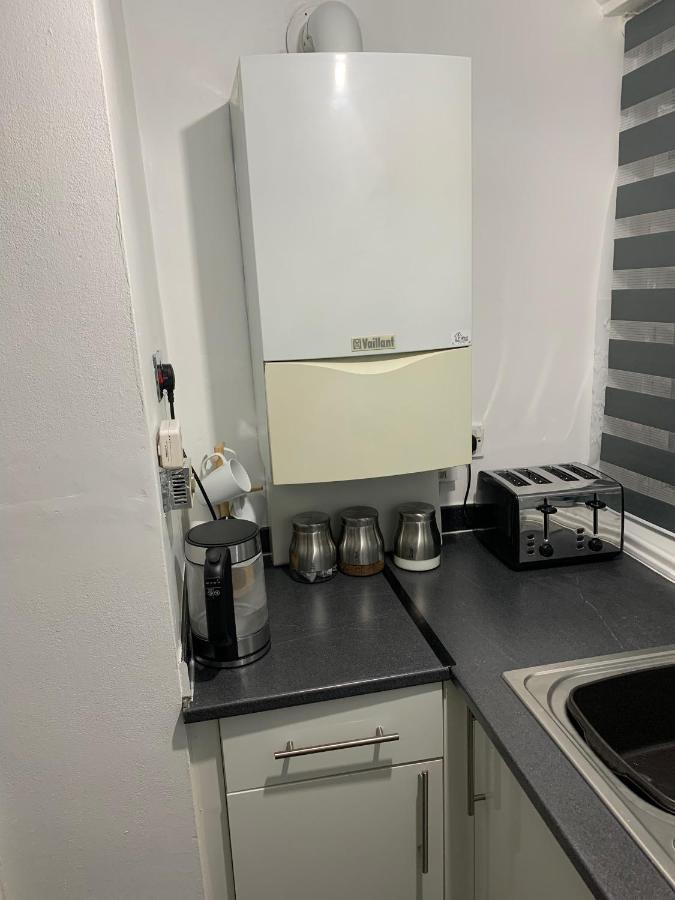 Apartment 2 Bed 1st Floor Apartment-own Entrance & Parking Portsmouth