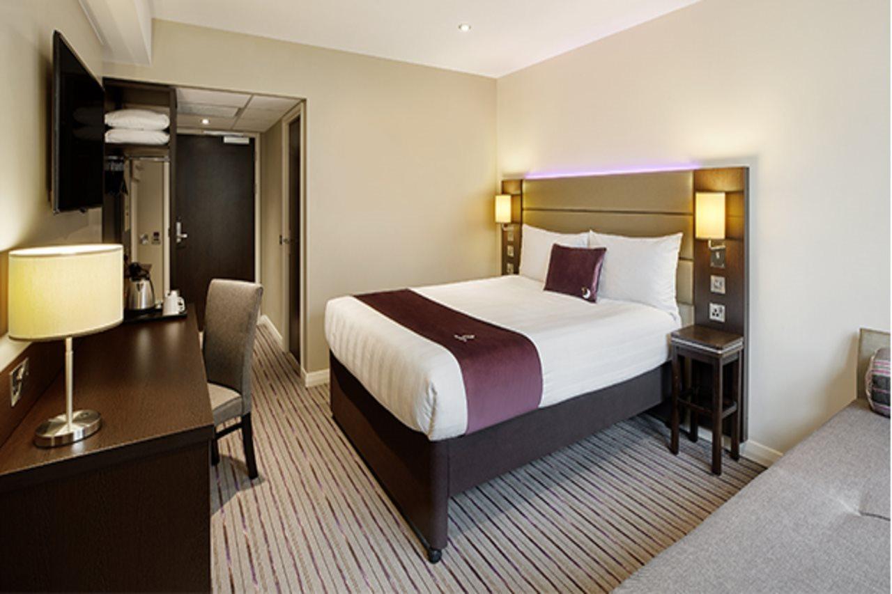 Premier Centre Hotel 3*