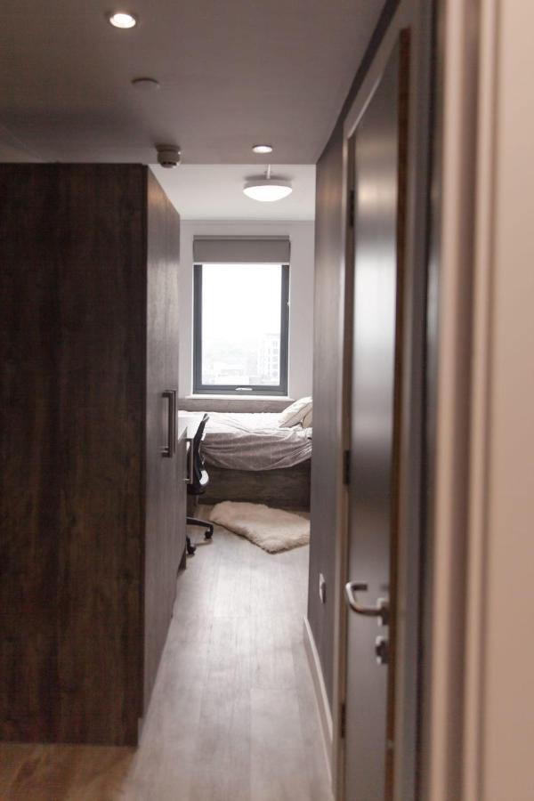 Apartment For Students Only Stylish At Crown Place In Portsmouth