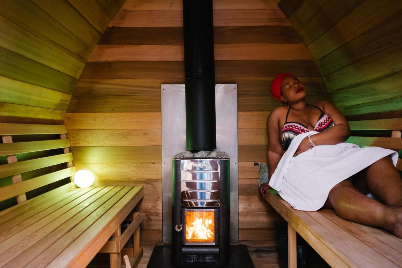 Ashbys & Hire 4* Portsmouth