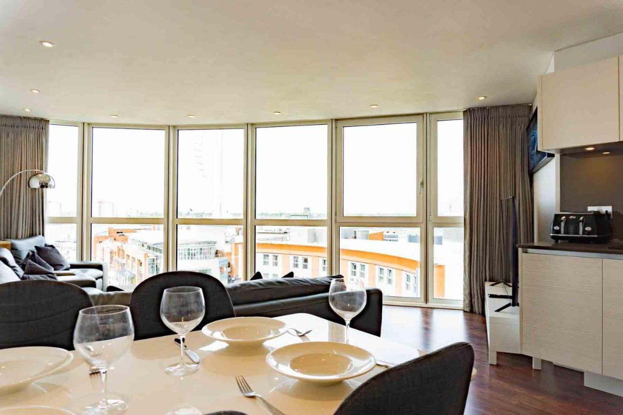 Gunwharf Quays Apartment