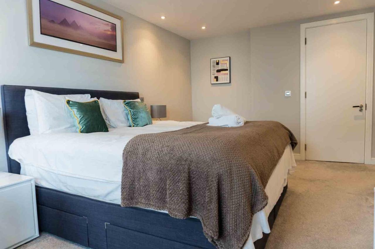 Gunwharf Quays Apartment *