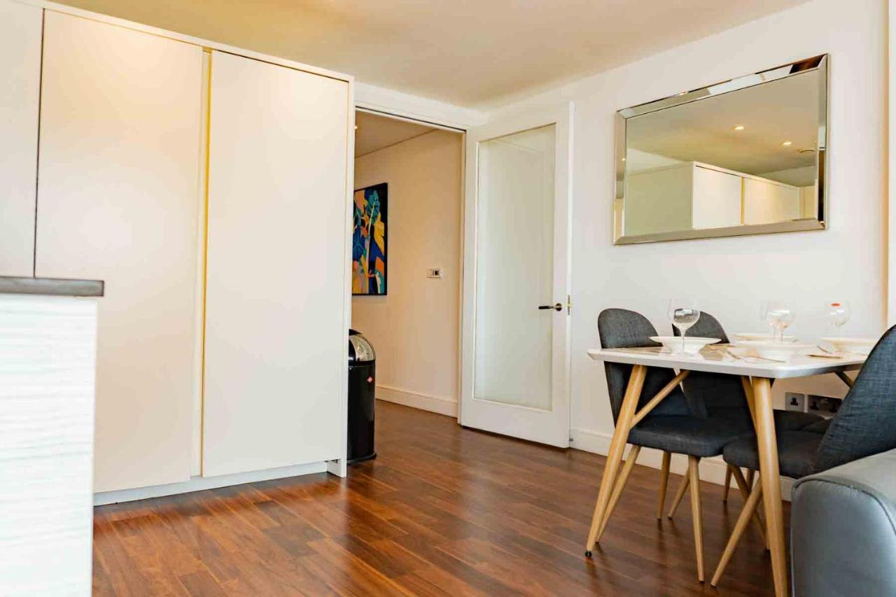 Gunwharf Quays Apartment *