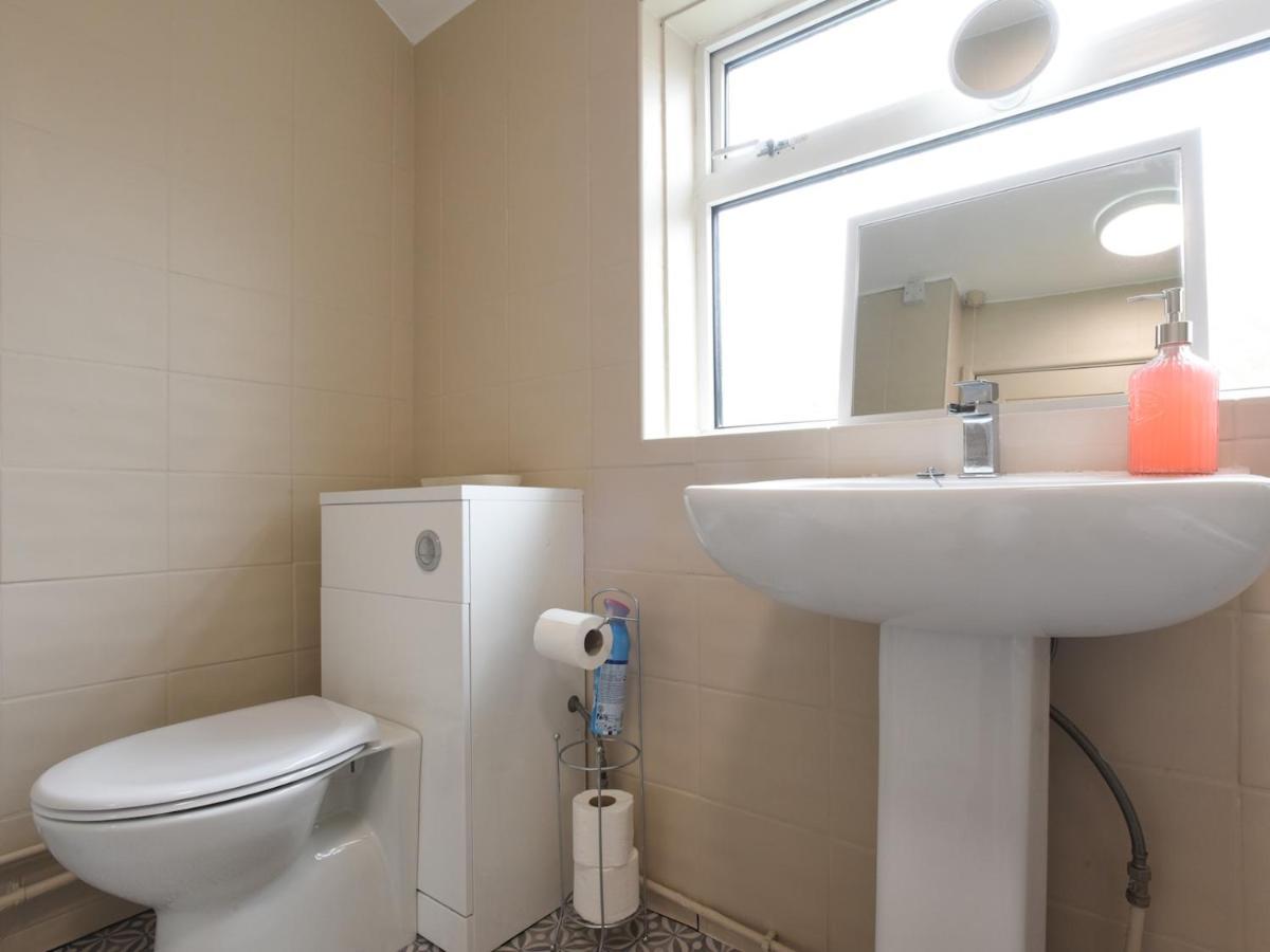Pass The Keys Spacious Modern 3bed House With Free Street Parking * Portsmouth