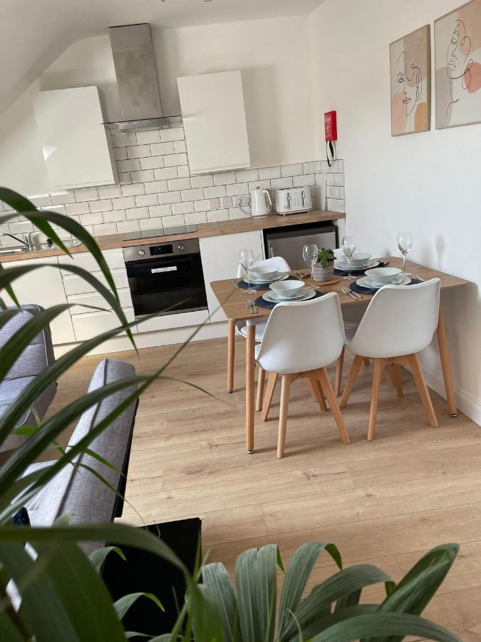 Apartment Brand New Montrouge - Perfect Location!! *