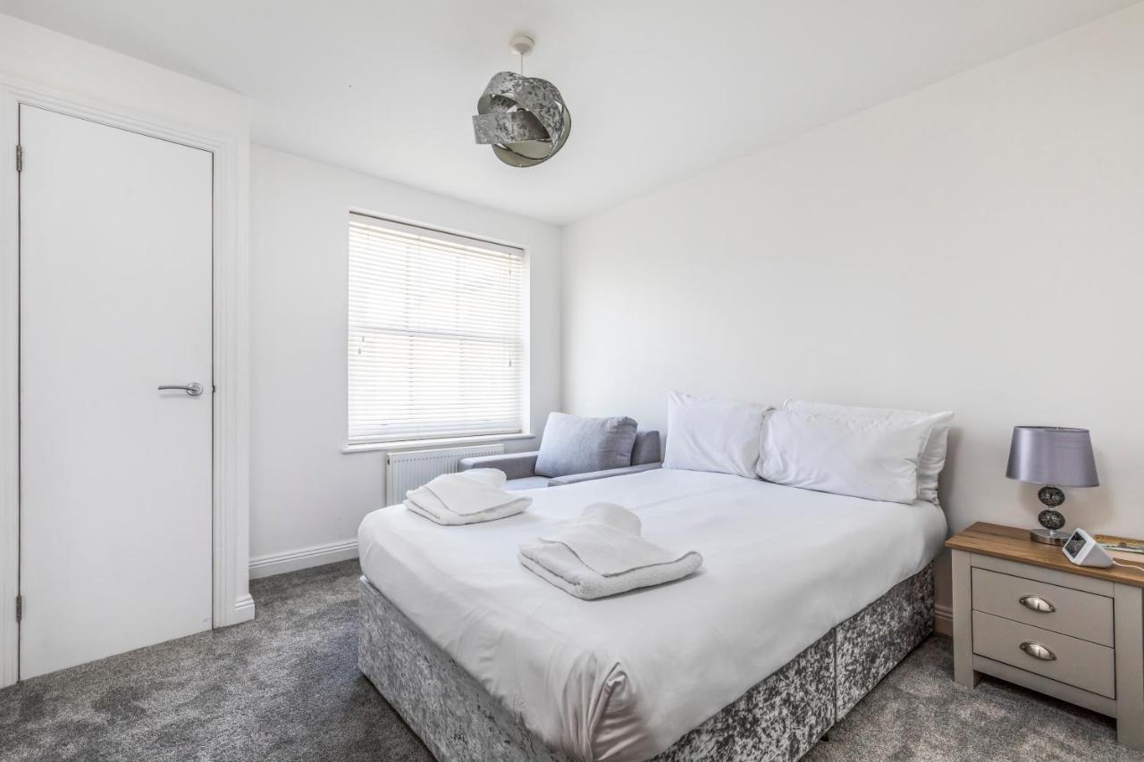 Seafront 2 Bedroom *