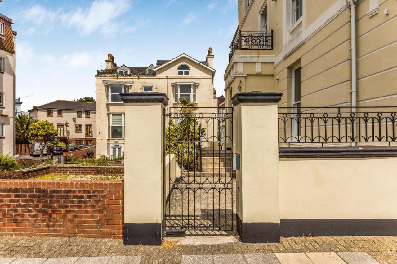 Seafront 2 Bedroom Portsmouth