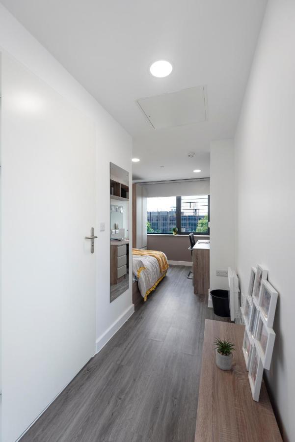 Stylish Ensuite Rooms & Studios, Portsmouth - Sk Apartment *