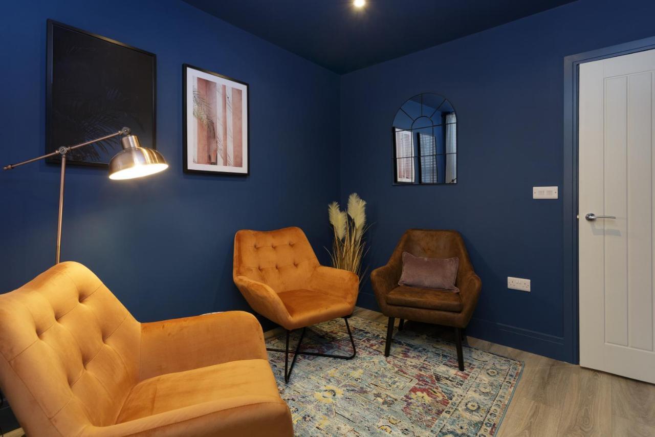 Holiday home Beatrice Manor - Luxury 4 Bedroom House In Southsea, *