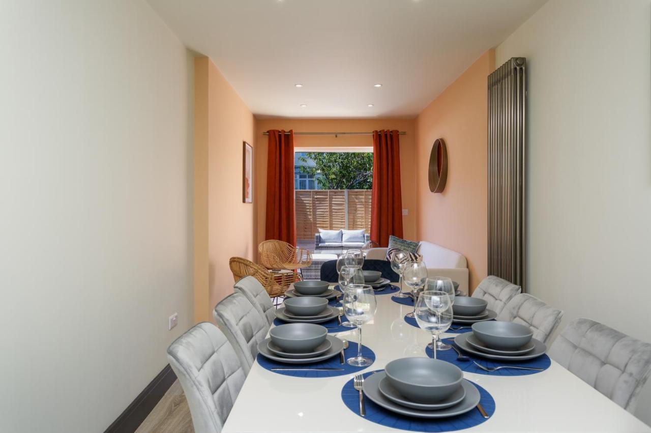 Holiday home Beatrice Manor - Luxury 4 Bedroom House In Southsea,