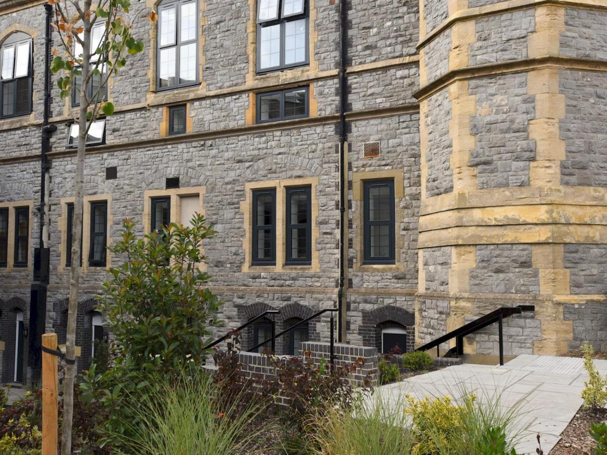 Apartment Pass The Keys Prison Conversion Brand New 2 Bathrooms And Parking Portsmouth