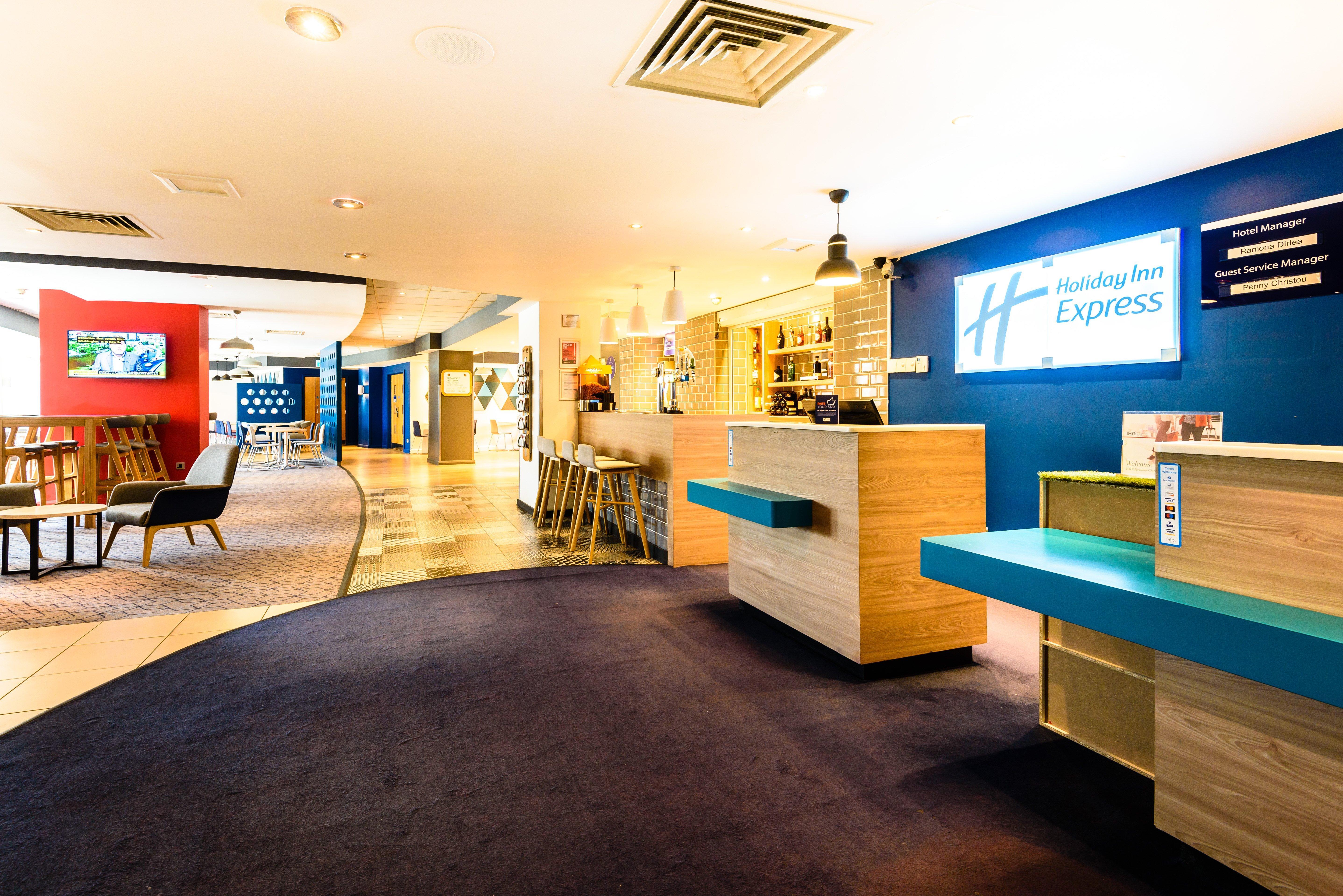 Express Gunwharf Quays By Ihg Hotel 3*