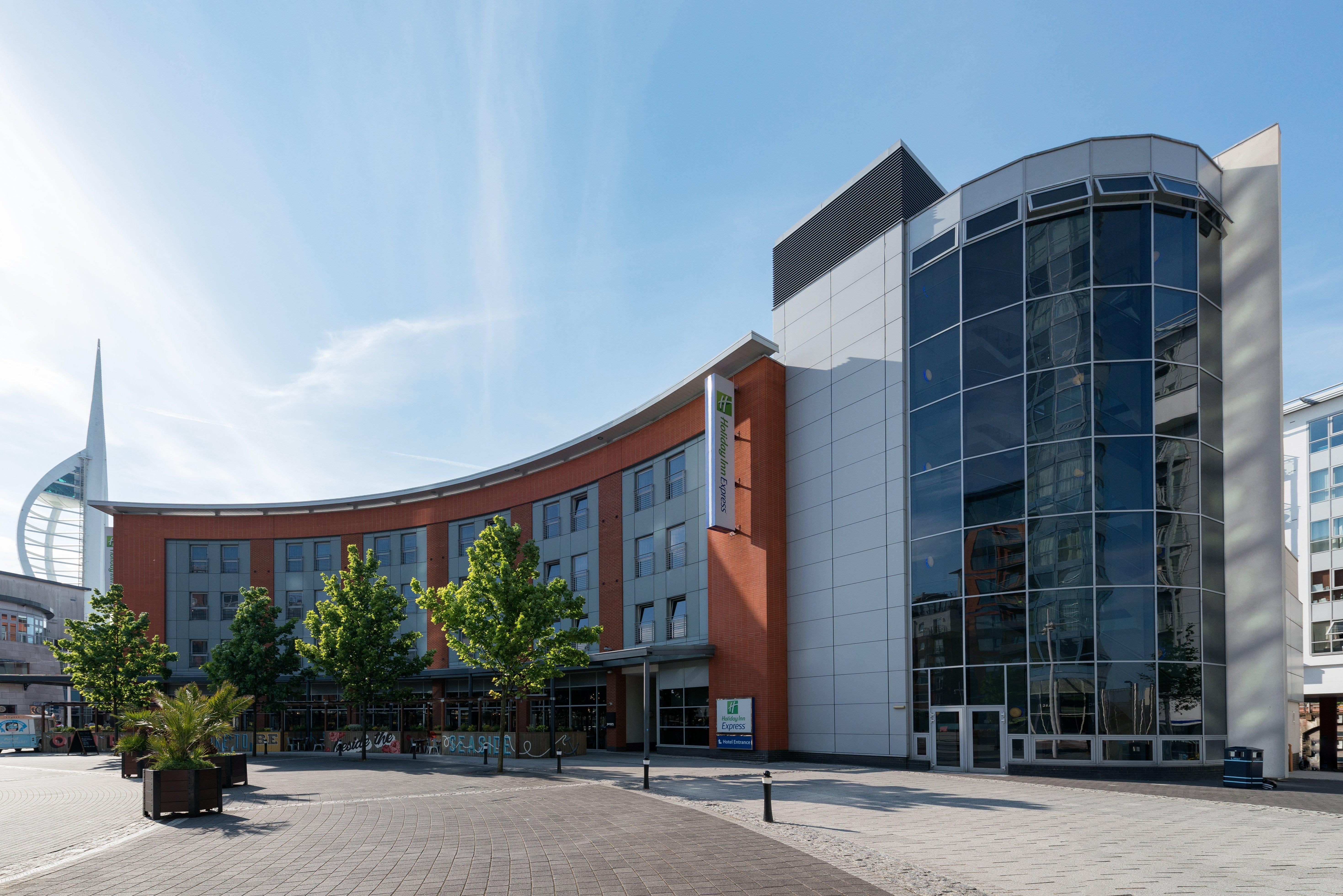 Hotel Express Gunwharf Quays By Ihg Portsmouth