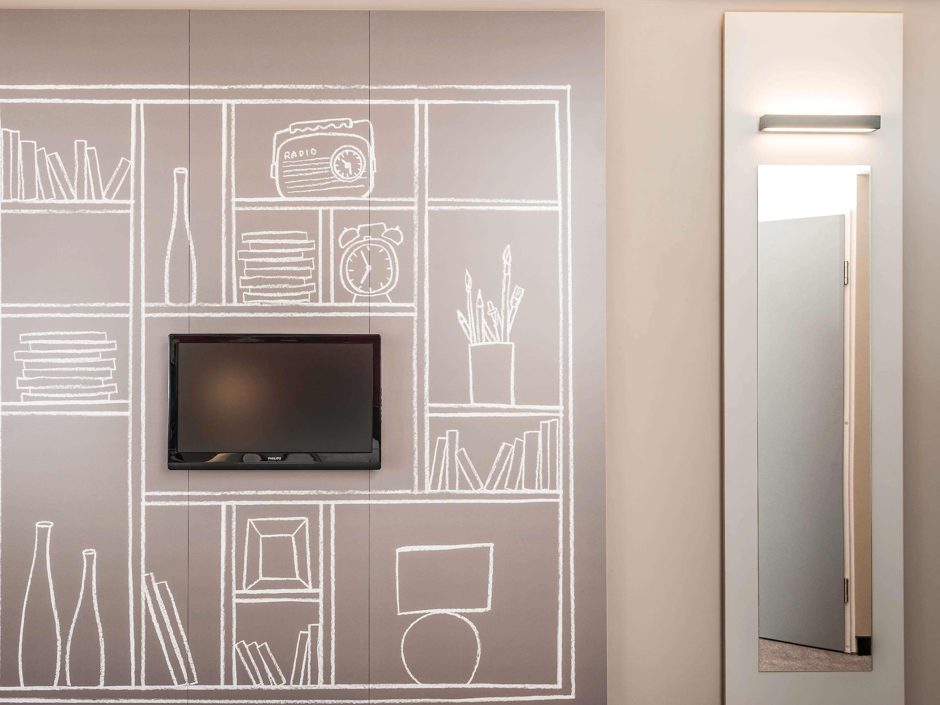 Ibis Hotel 3*