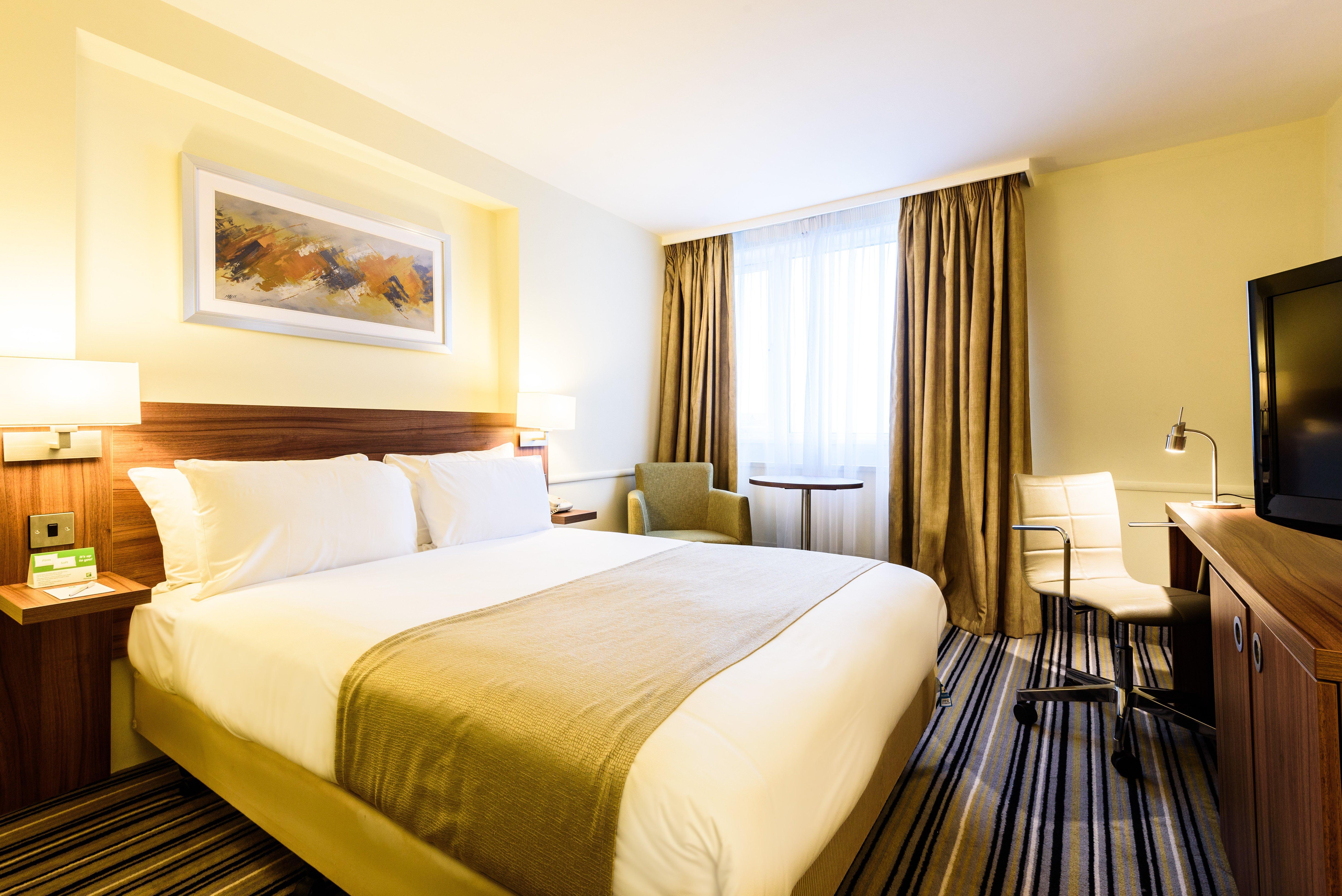 By Ihg Hotel Portsmouth
