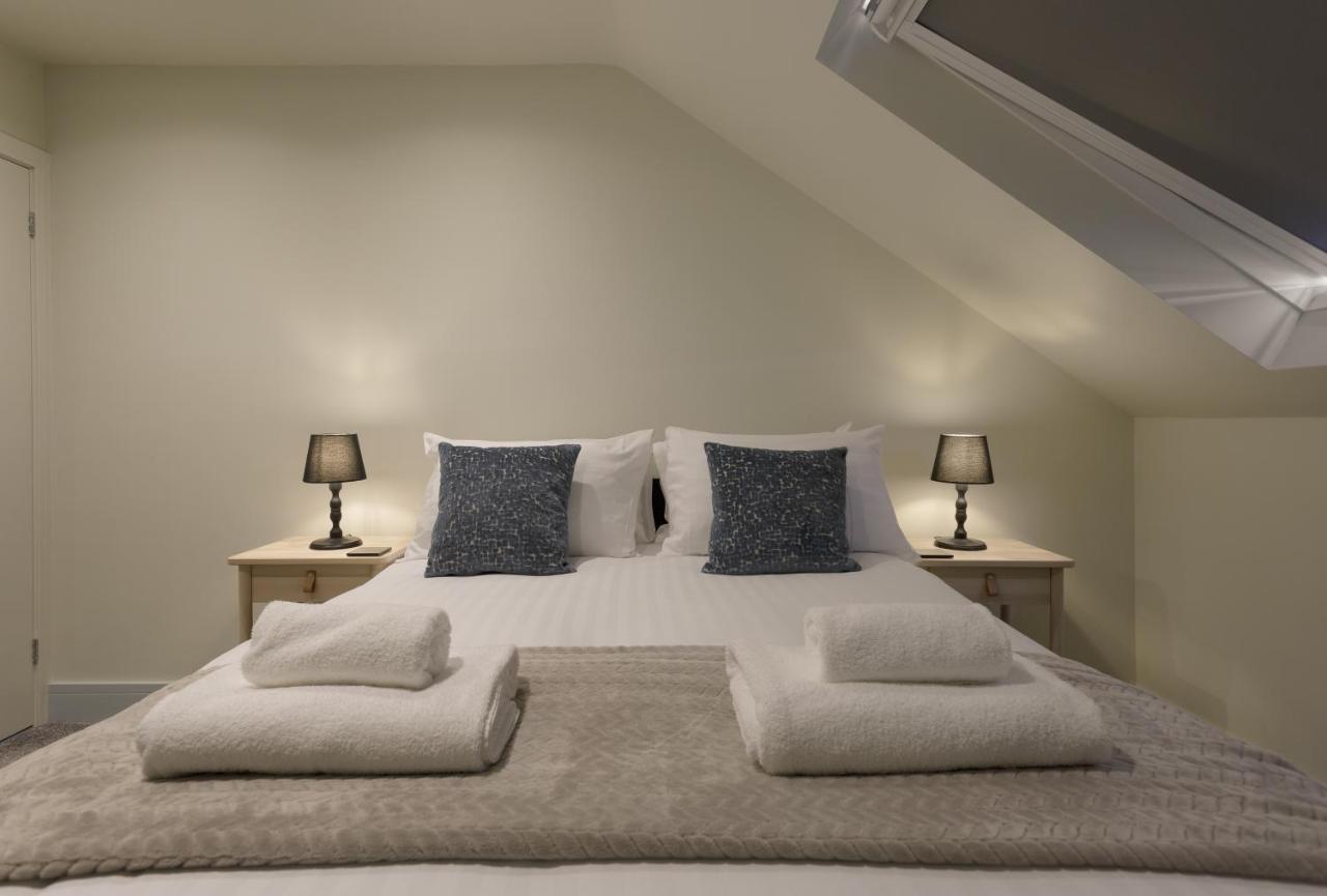 Beatrice Manor - Luxury 4 Bedroom House In Southsea, *