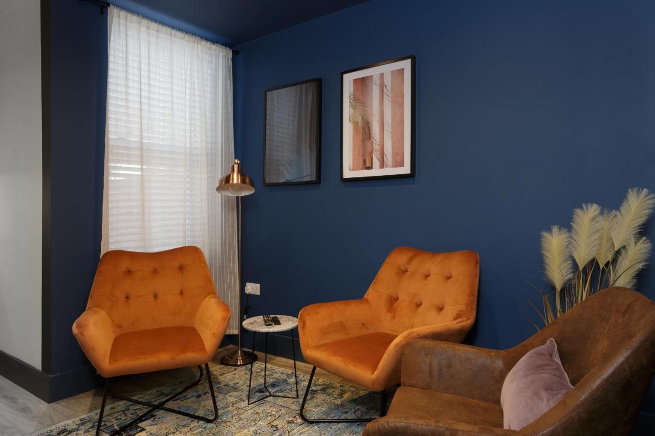 Beatrice Manor - Luxury 4 Bedroom House In Southsea,
