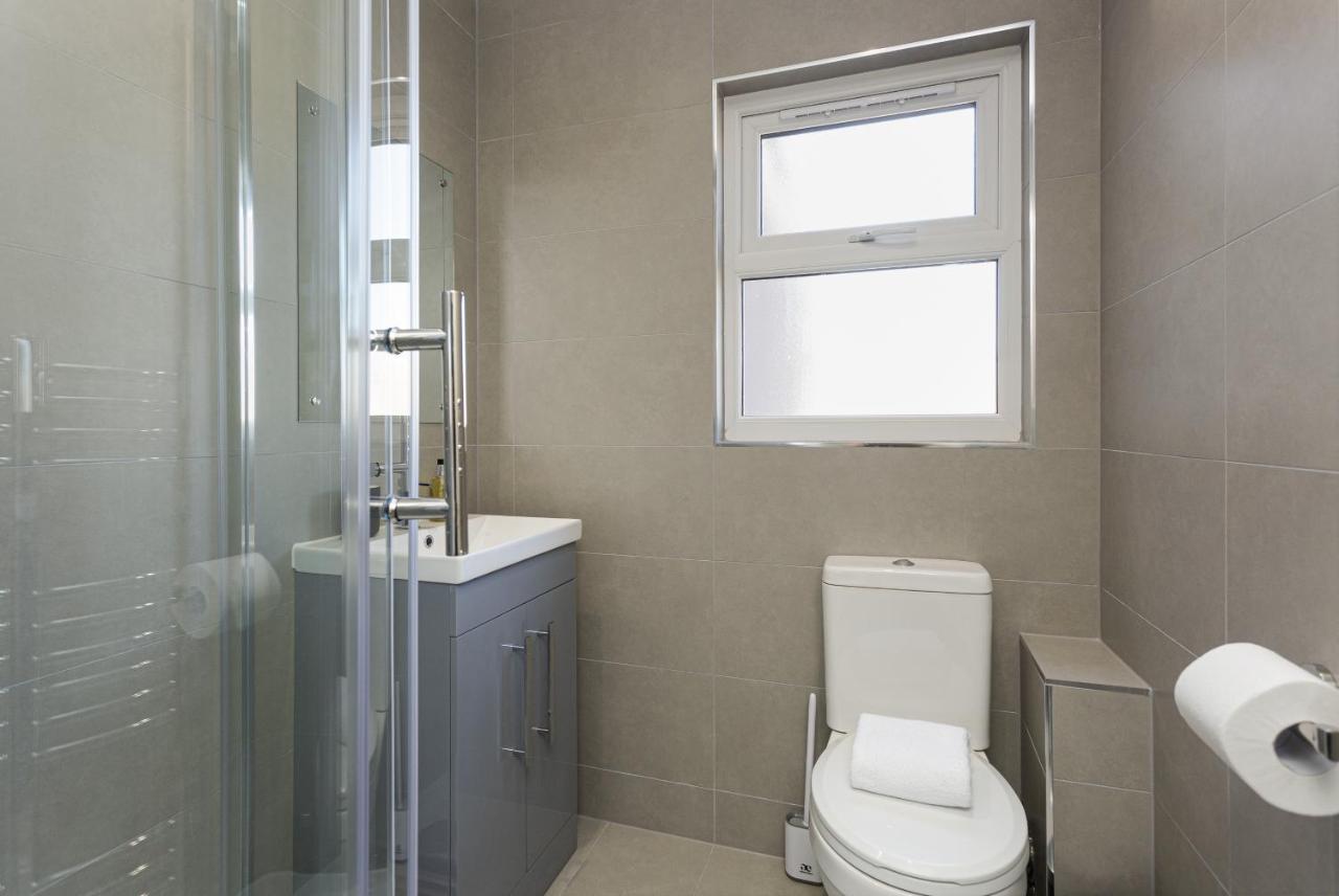 Holiday home Beatrice Manor - Luxury 4 Bedroom House In Southsea,