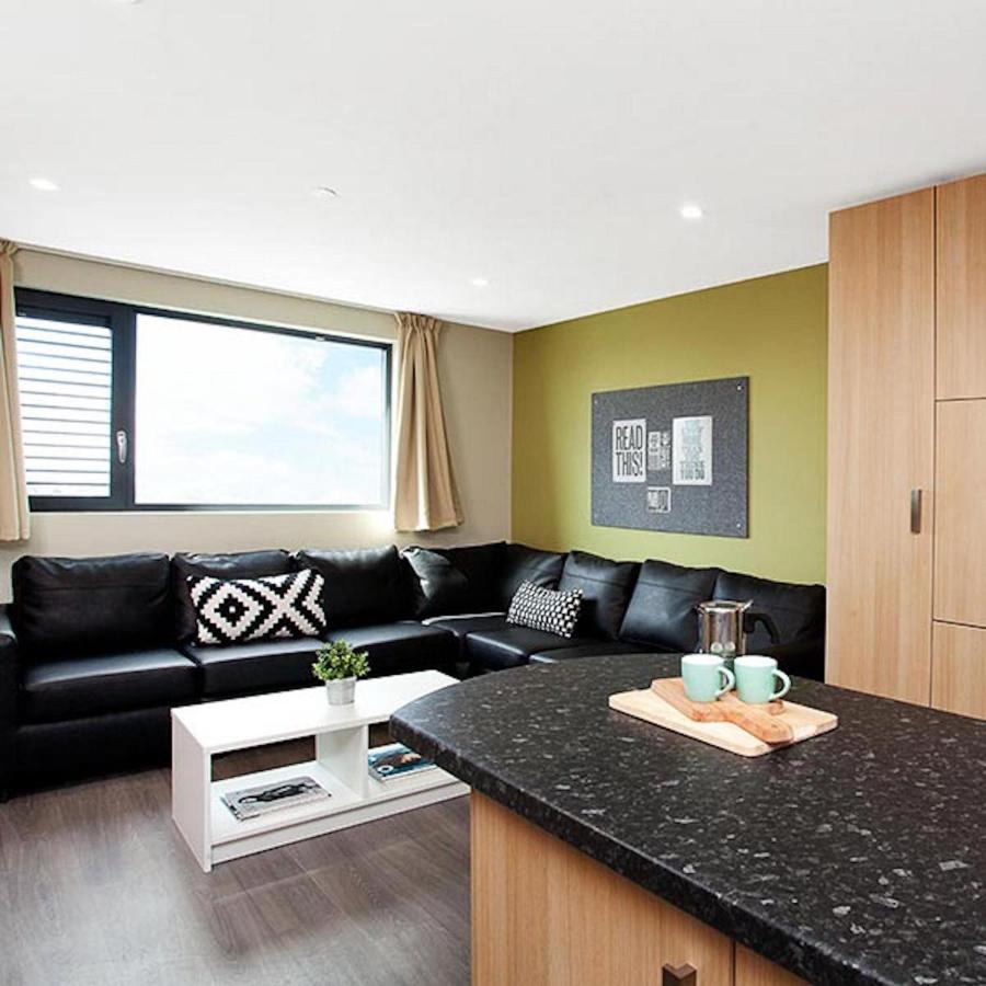 Ensuite Rooms For Students Only, Portsmouth -Sk Hostel Portsmouth