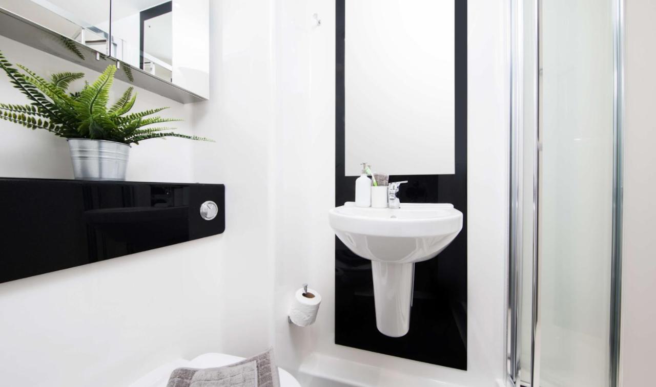 Ensuite Rooms For Students Only, Portsmouth -Sk Portsmouth
