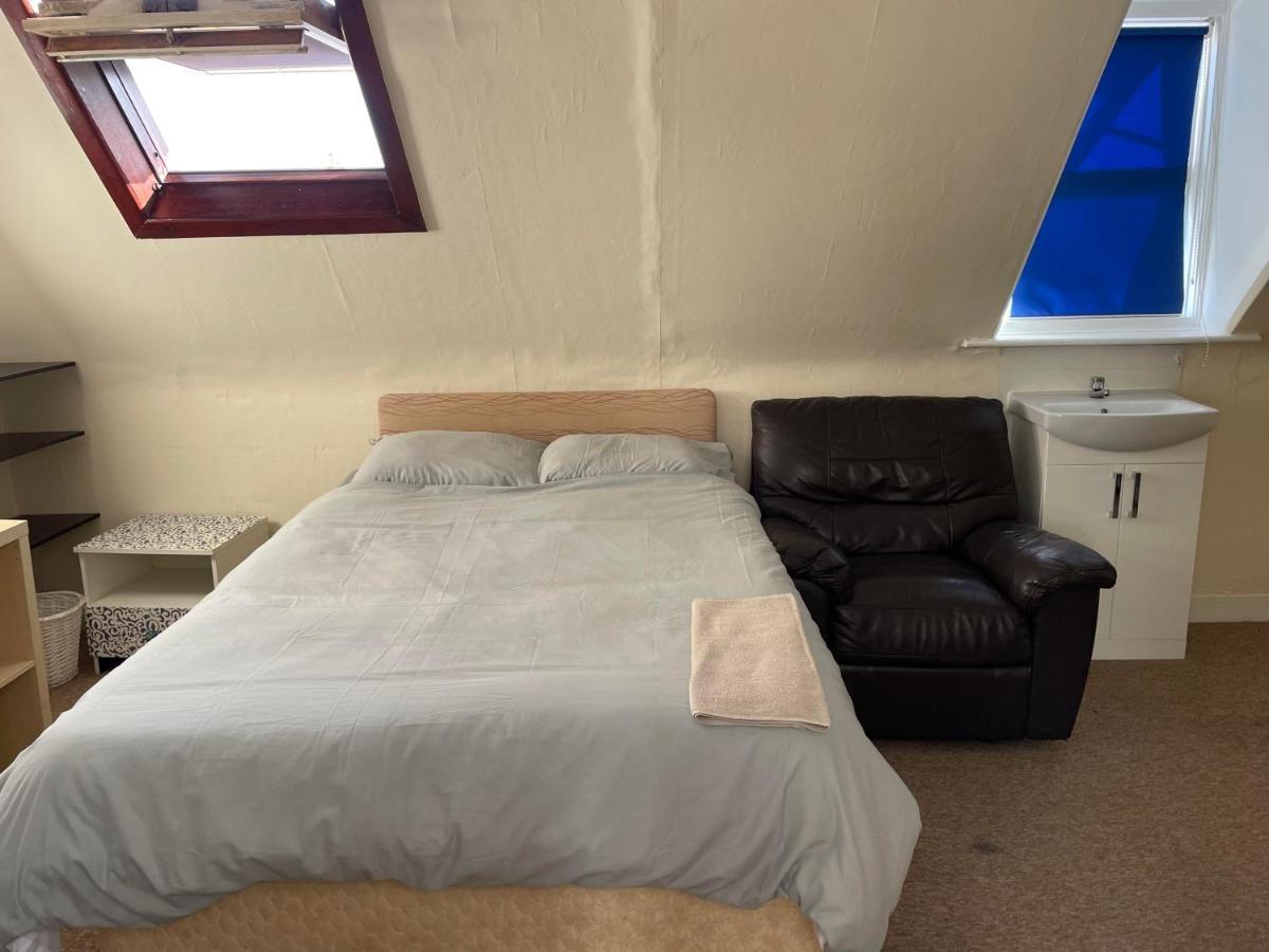 Country house Trincomalee Resorts Portsmouth