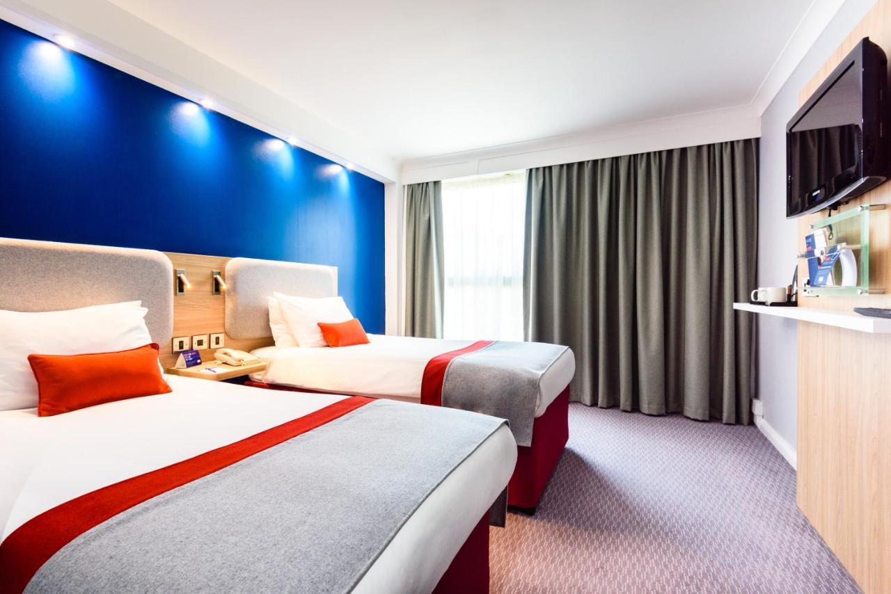 Express Gunwharf Quays By Ihg 3*