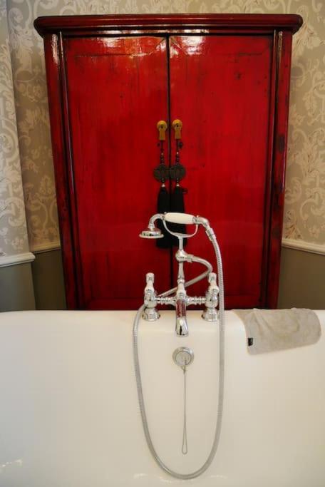 Luxury 2 Bed Georgian Townhouse, Old Portsmouth