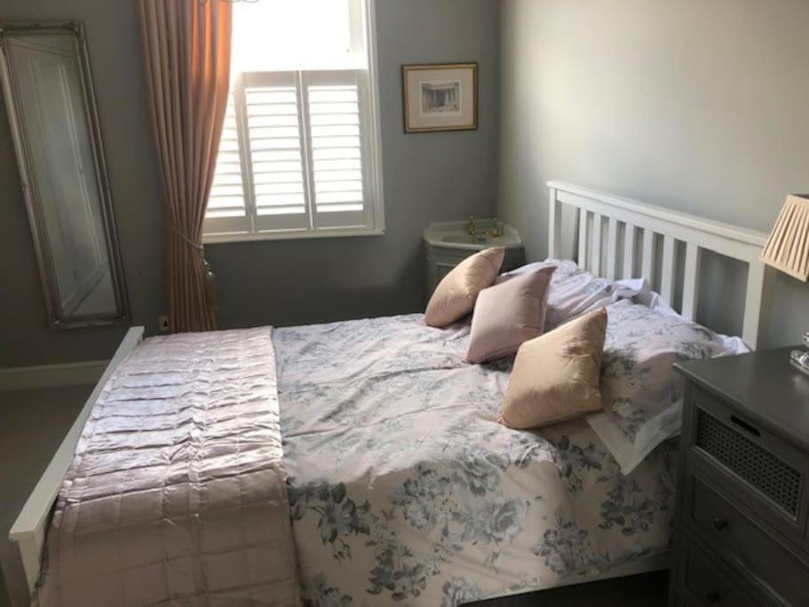 Villa Luxury 2 Bed Georgian Townhouse, Old *