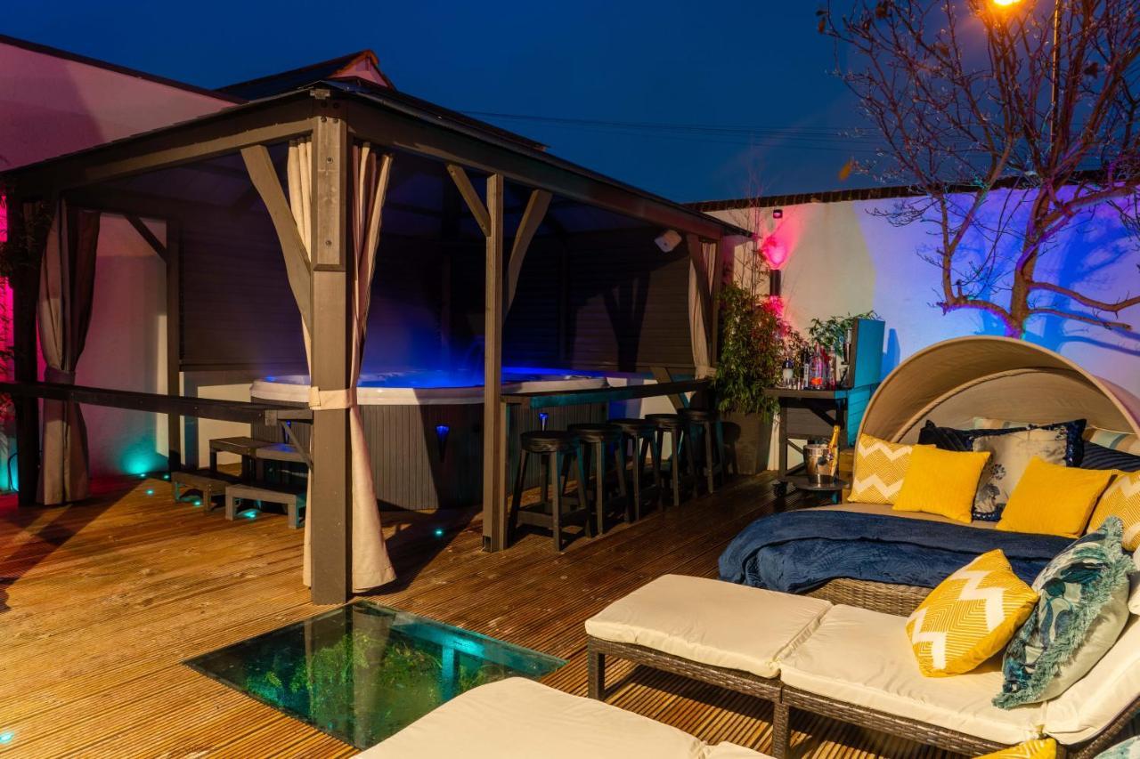 Ashbys & Hire Guest house 4*