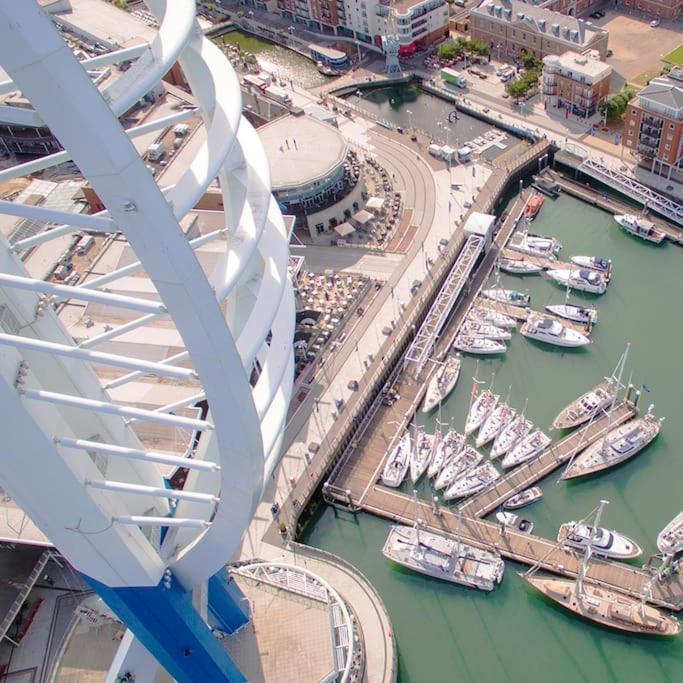 Apartment Stylish City Studio, In Gunwharf! Portsmouth