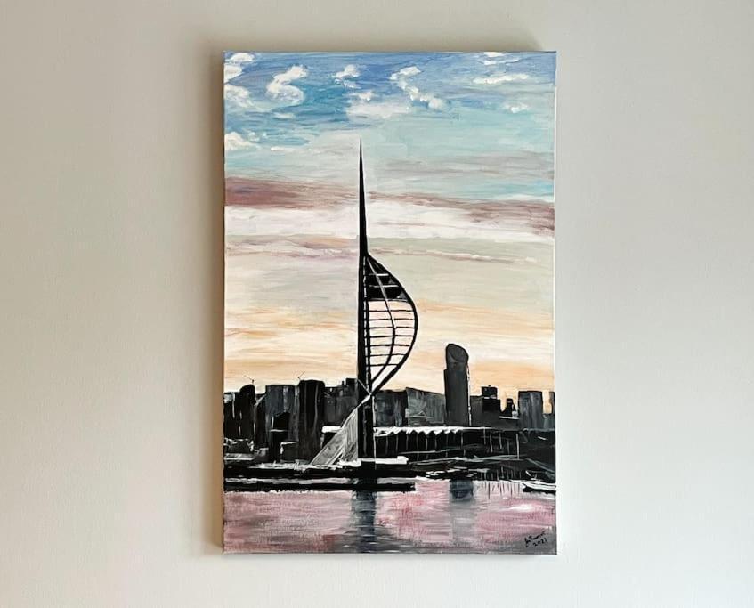 Apartment Stylish City Studio, In Gunwharf! *