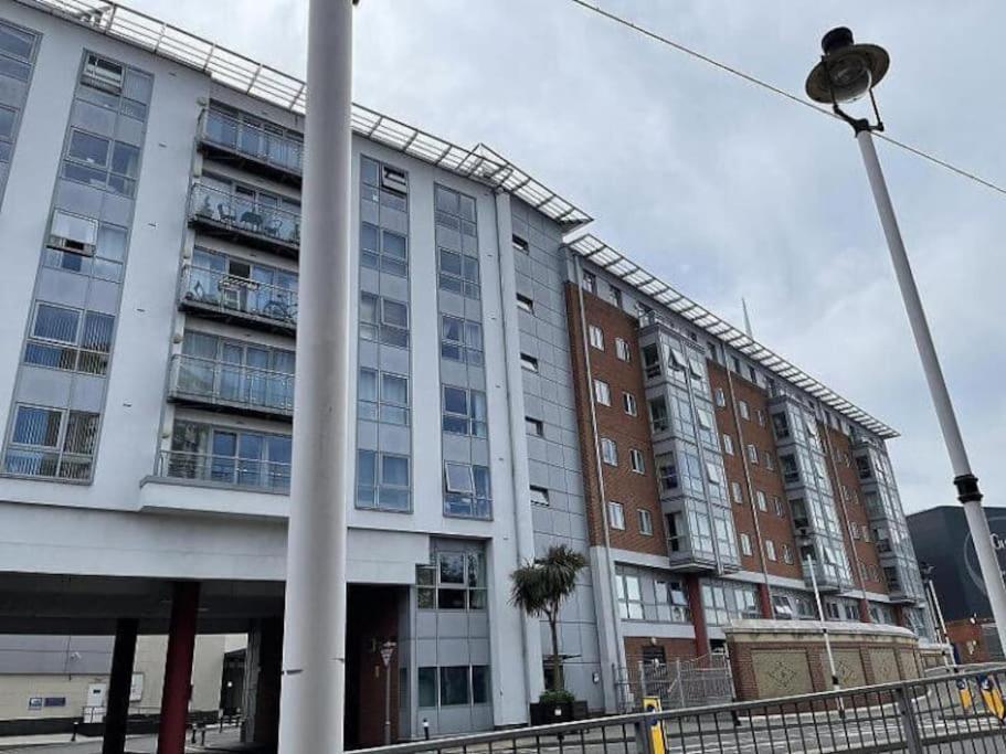 Stylish City Studio, In Gunwharf! Portsmouth