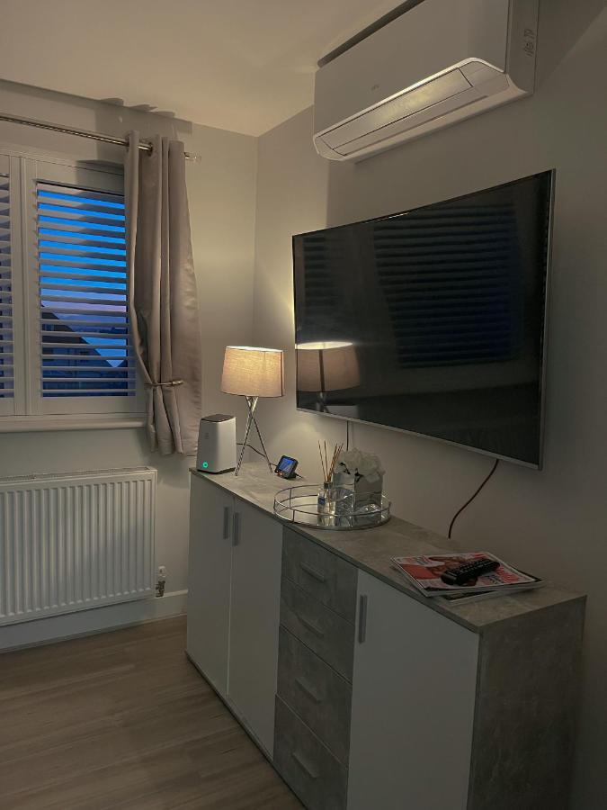 Solent Heights•sea View•hot Tub Holiday home *