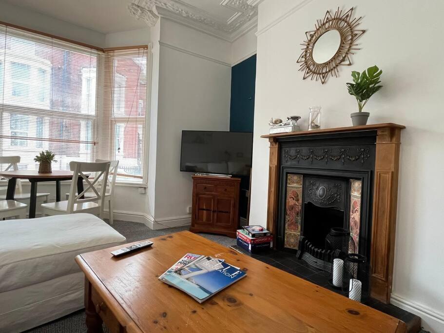 Apartment Little Southsea Flat