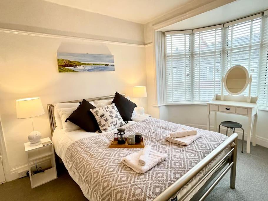 3 Bedroom Getaway, Sleeps 6 Portsmouth