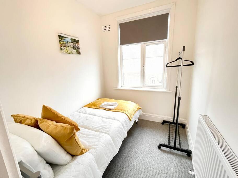 3 Bedroom Getaway, Sleeps 6 Apartment