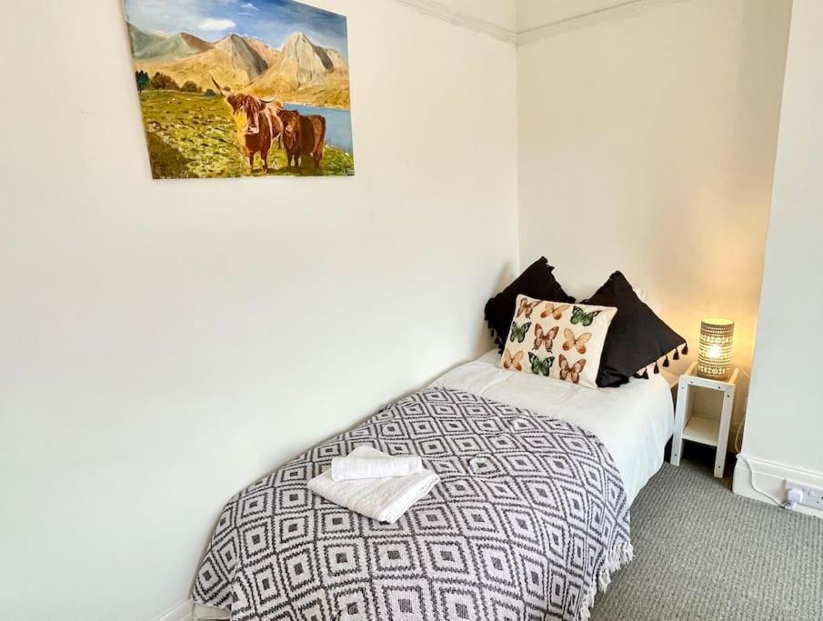 3 Bedroom Getaway, Sleeps 6 Apartment