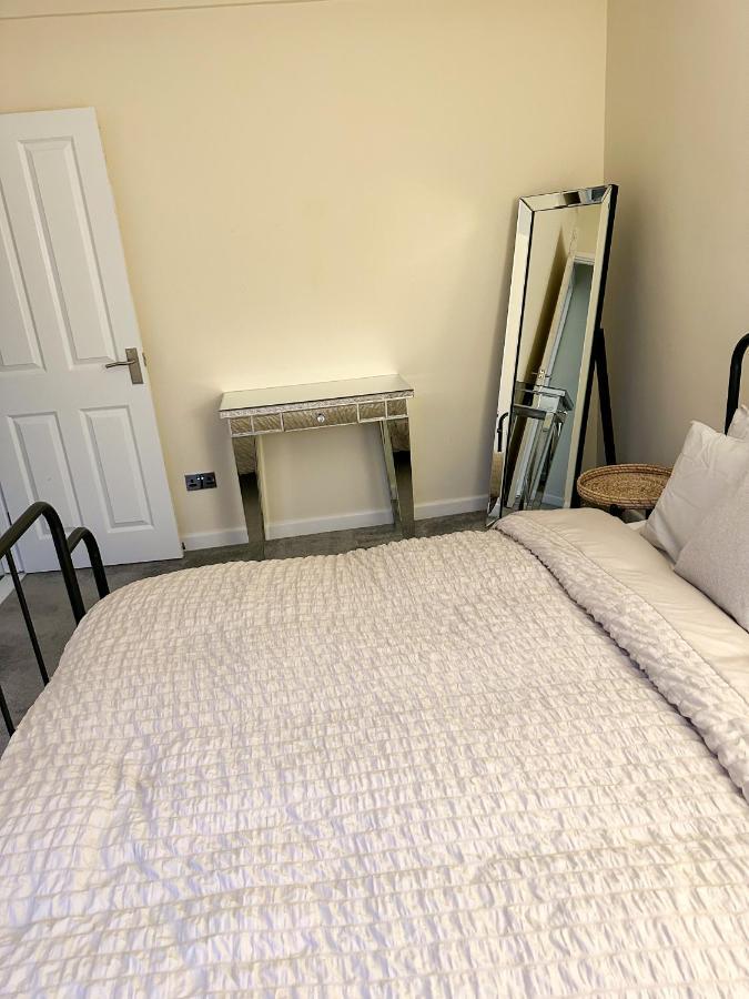 Little Sage House Newly Refurbished With Garden - Hot Tub - Sleeps 6