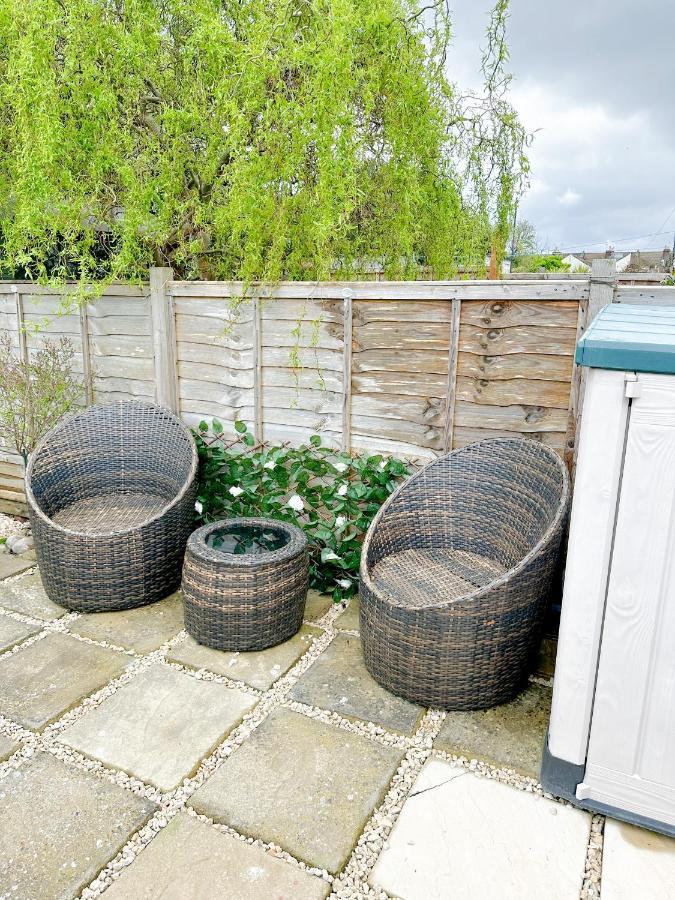 Little Sage House Newly Refurbished With Garden - Hot Tub - Sleeps 6 Holiday home Portsmouth