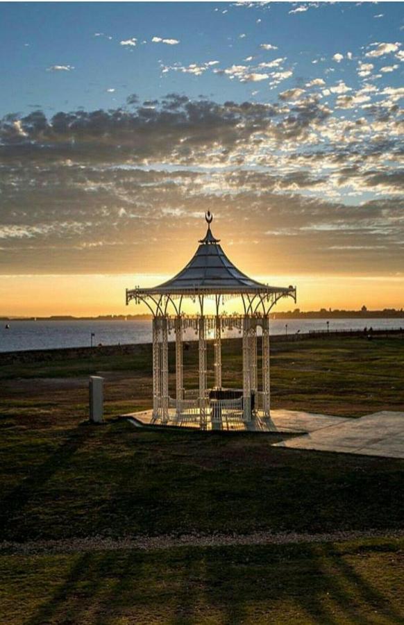 Southsea Escape - Coastal - 2 Double Bedrooms Portsmouth