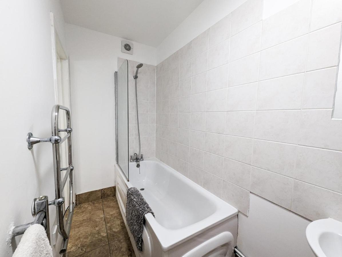 Cozy - With Private Kitchens & Bathrooms Apartment Portsmouth