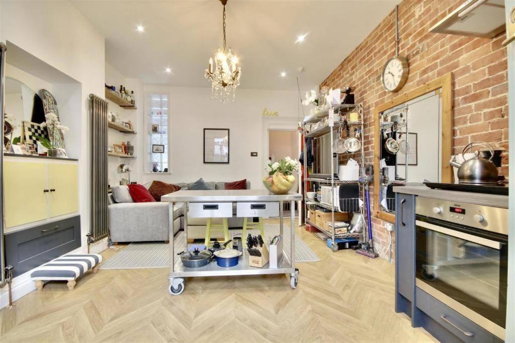 Holiday home A Charming In The Heart Of Southsea Portsmouth