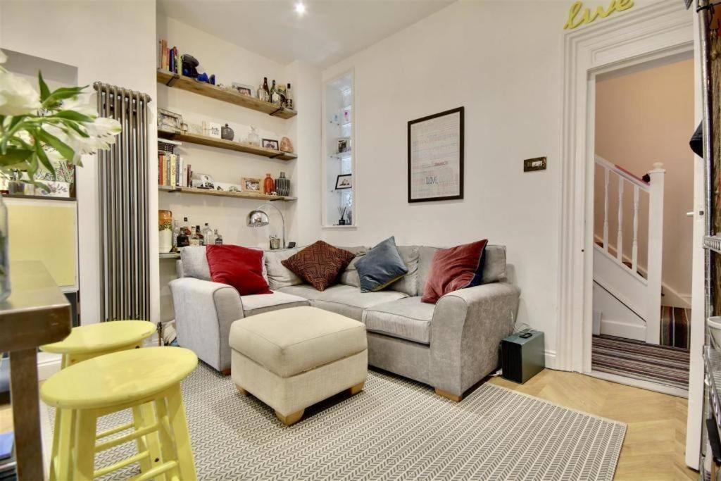 A Charming In The Heart Of Southsea * Portsmouth