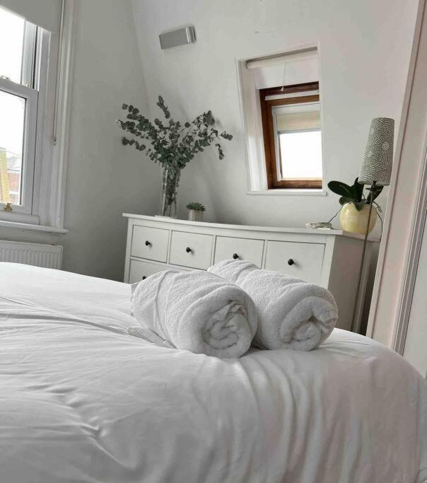 Holiday home A Charming In The Heart Of Southsea *