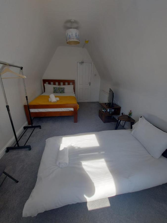 Aparthotel By The Sea, Portsmouth