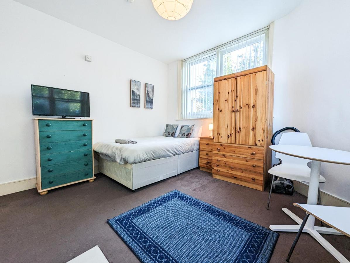 Cozy - With Private Kitchens & Bathrooms Portsmouth