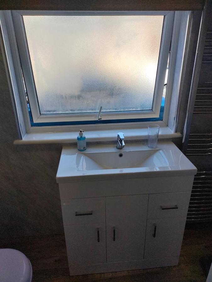Quality Modern Southsea Garden Sleeps 4 People * Portsmouth