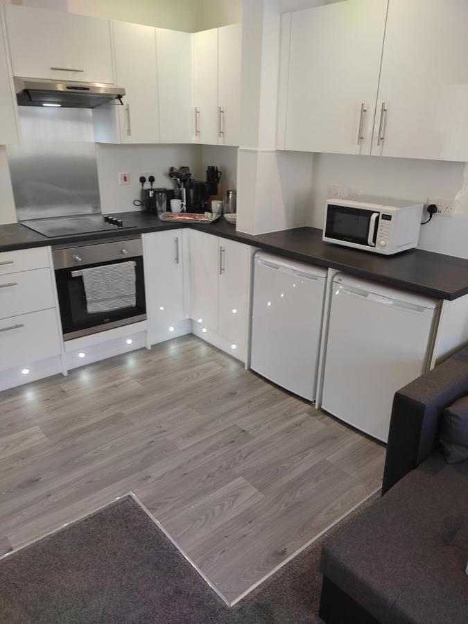 Apartment Quality Modern Southsea Garden Sleeps 4 People