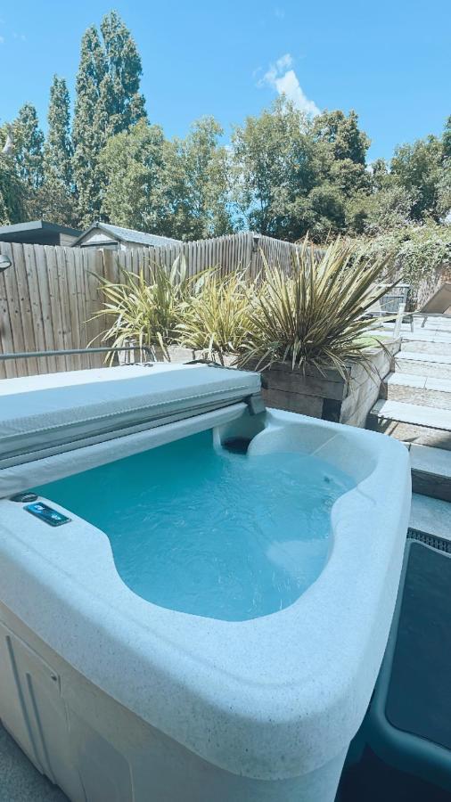 Solent Heights•sea View•hot Tub *